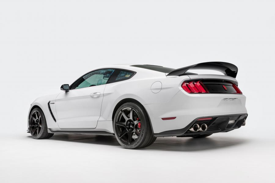  Shelby GT350R Mustang (F0023) 2015 года  (фото 7 из 17)